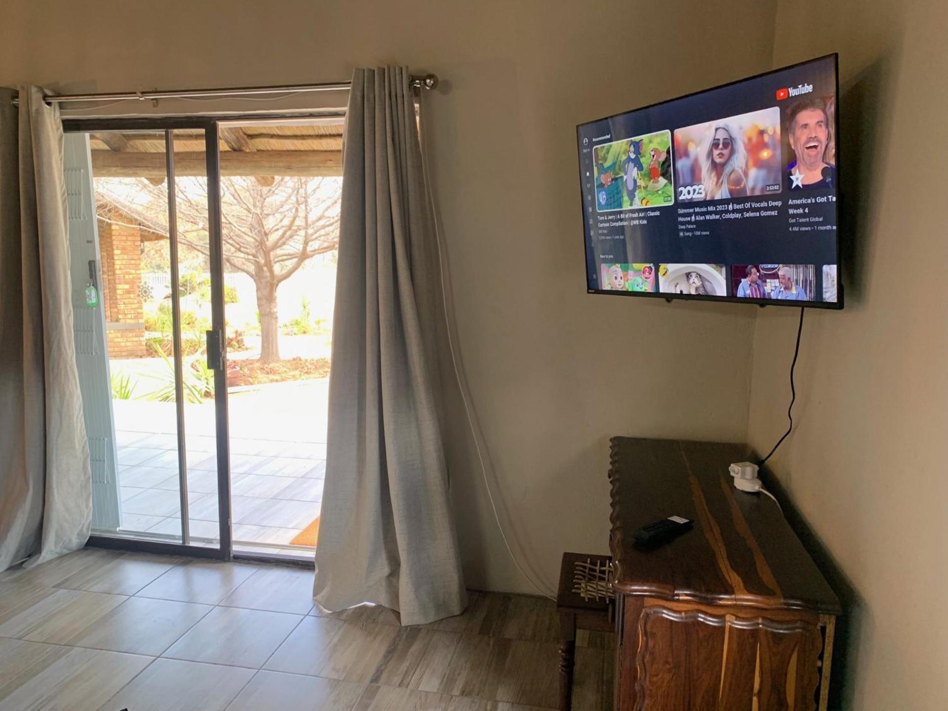 Meule Sunset Guesthouse And Venue Cullinan מראה חיצוני תמונה